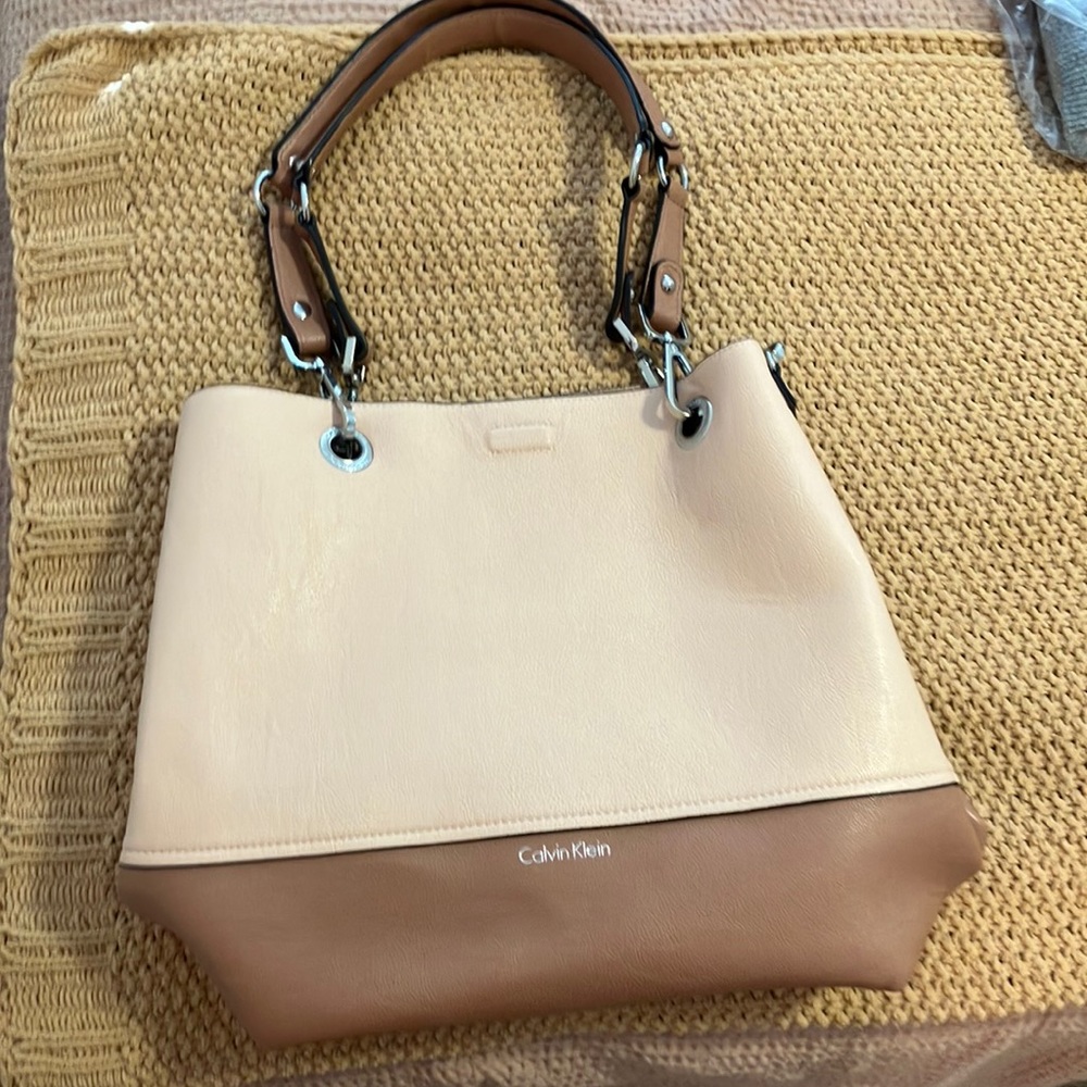 calvin klein collection pink purse ❤︎︎